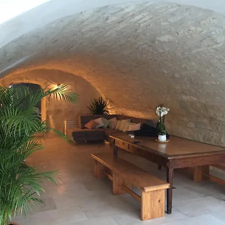 L'arche De L'aqueduc Castries